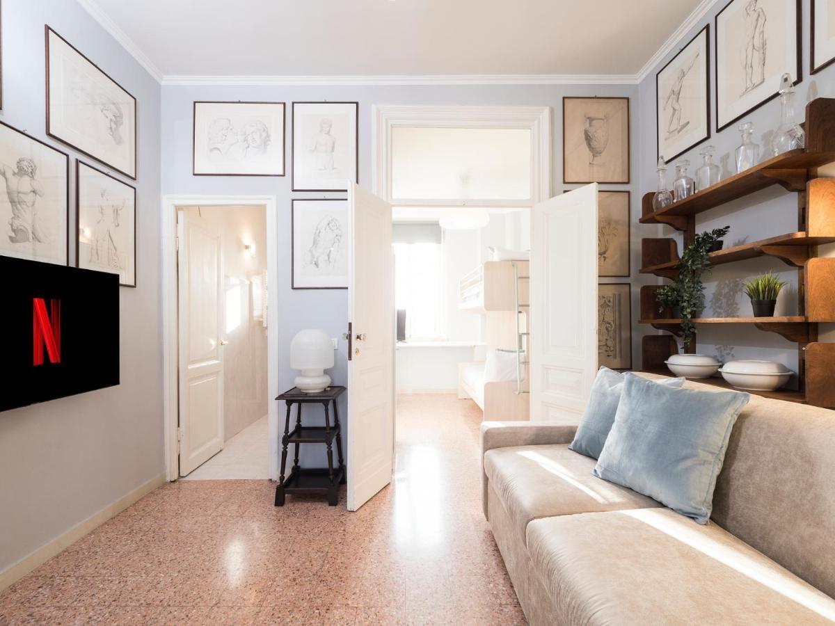 Amazing View Of Free Wi-fi & Netflix Roma